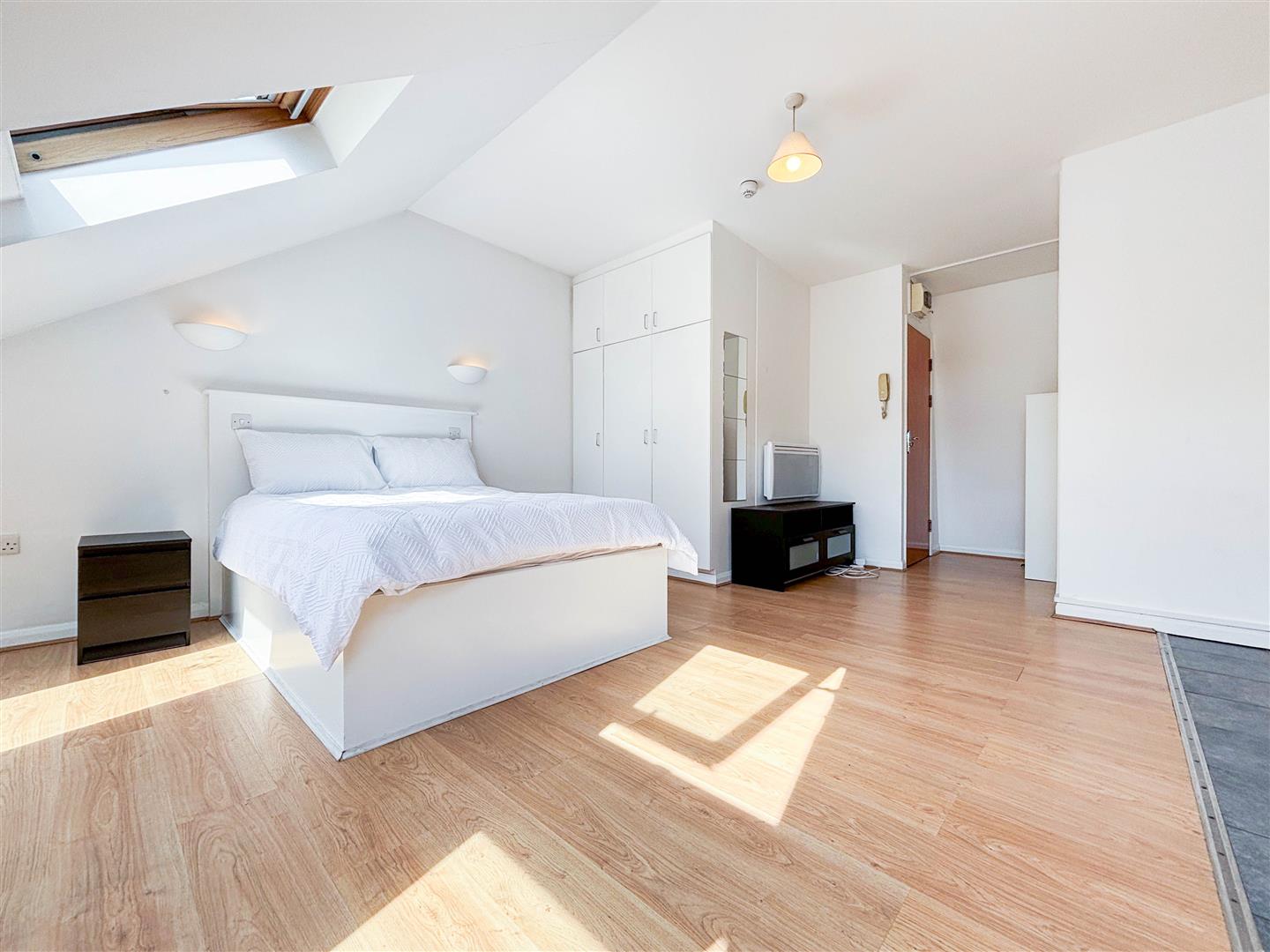 0 bed property in Battersea Park Road, Battersea
